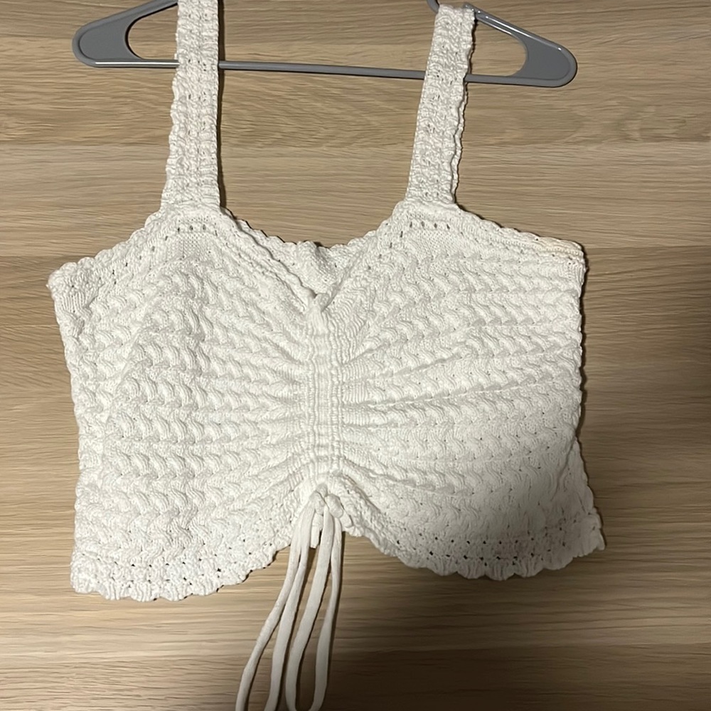 Cropped White Knit/Crochet Crop Top